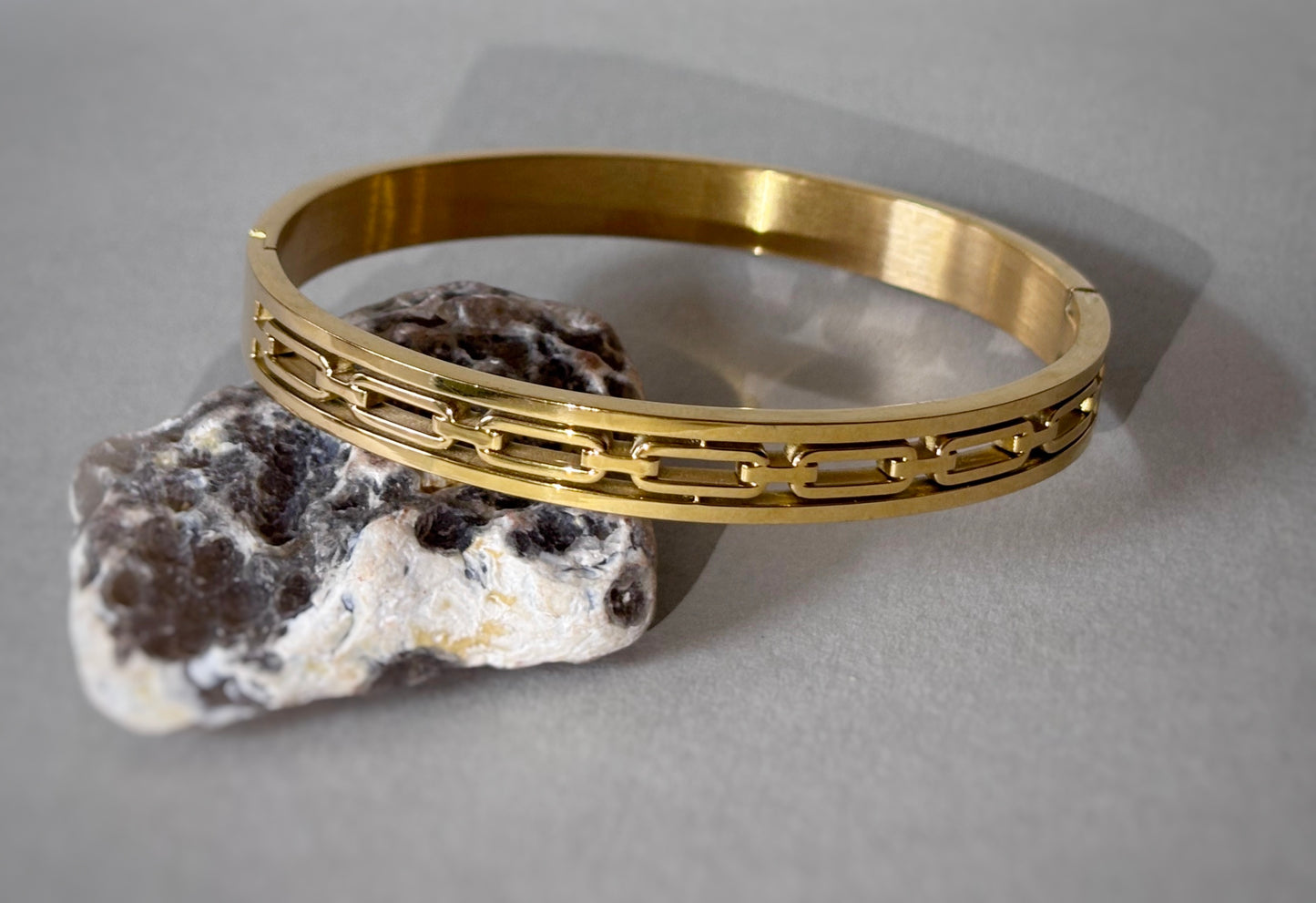 Urban Link Cuff Bracelet – 18KT Gold Plated