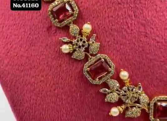PREMIUM QUALITY SHORT AD STONE NECKLACE - 722