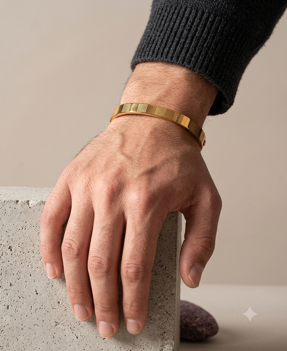 18 KT Gold Plated Imperial Men's Kada