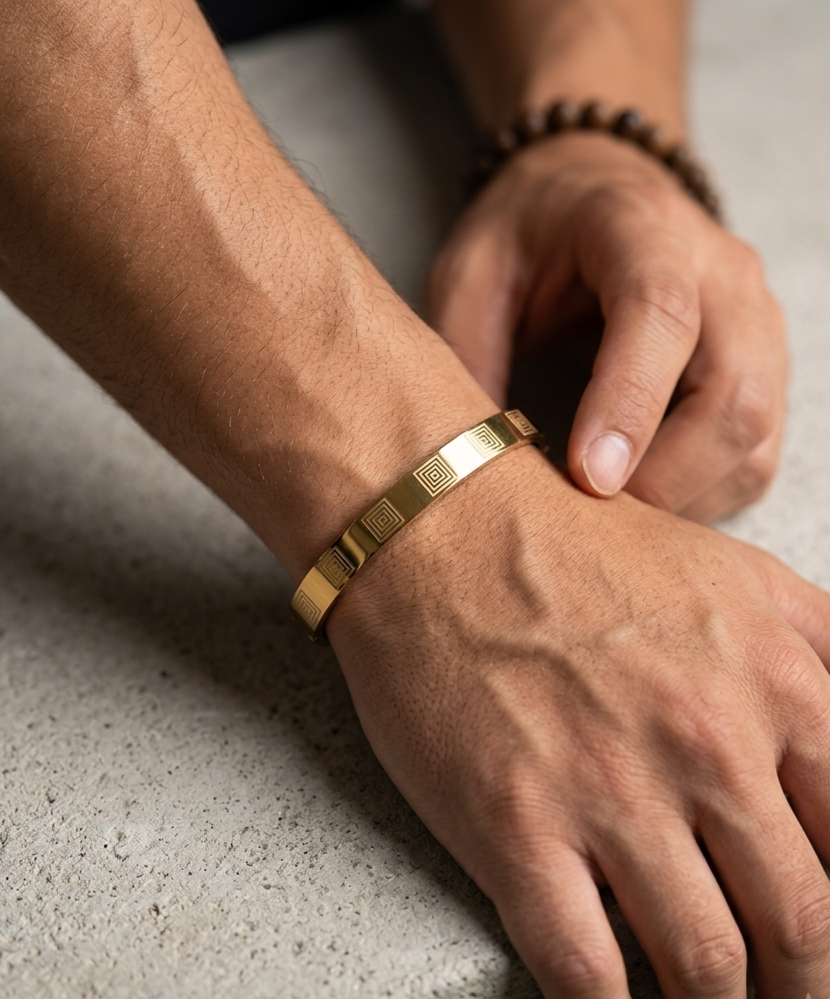 18 KT Gold Plated Imperial Men's Kada