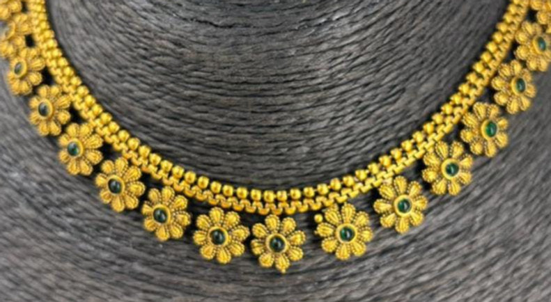 Premium Quality Traditional Short Necklace - 1374