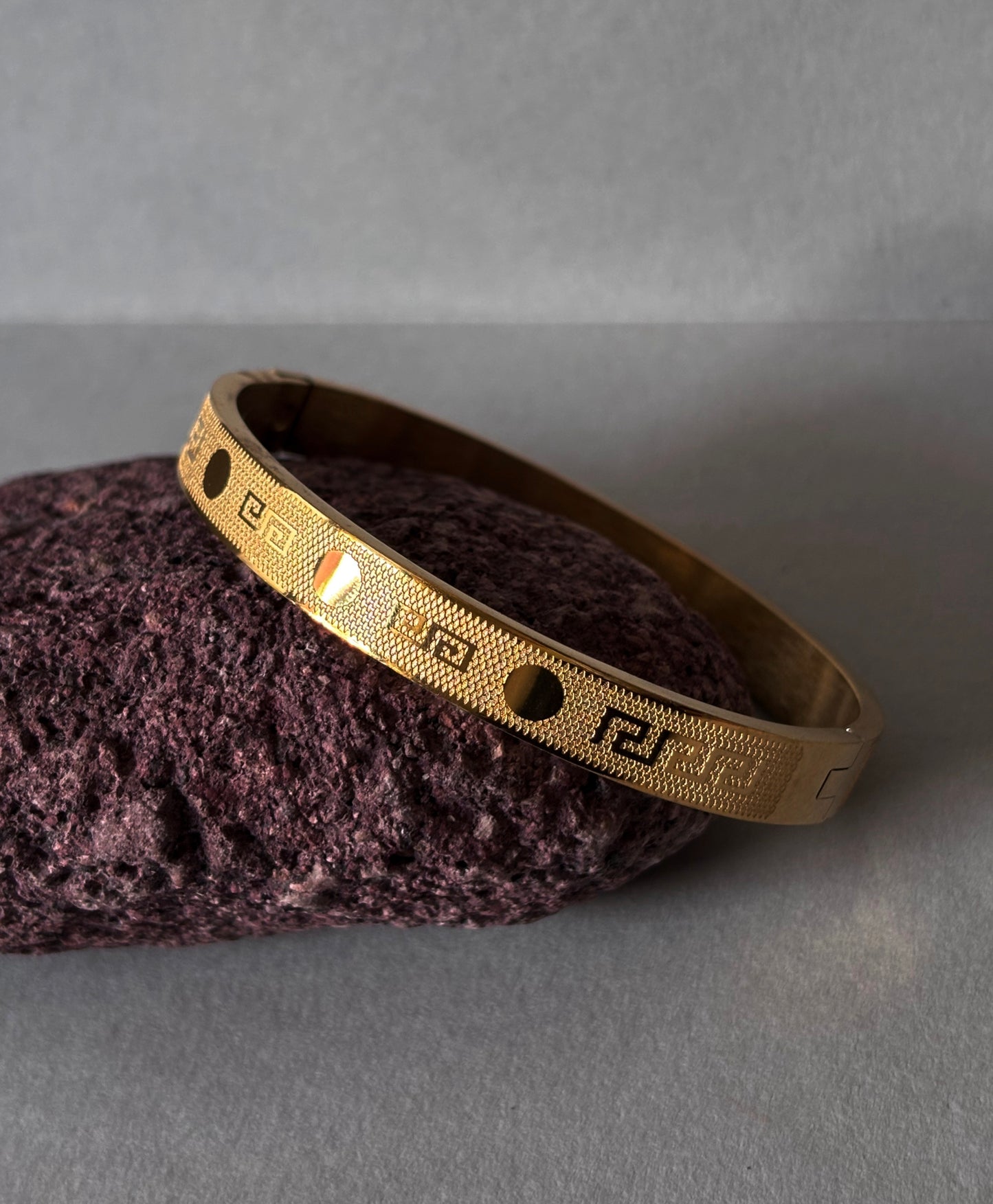 Titan Aura 18 KT Gold Plated Men's Magnetic Kada