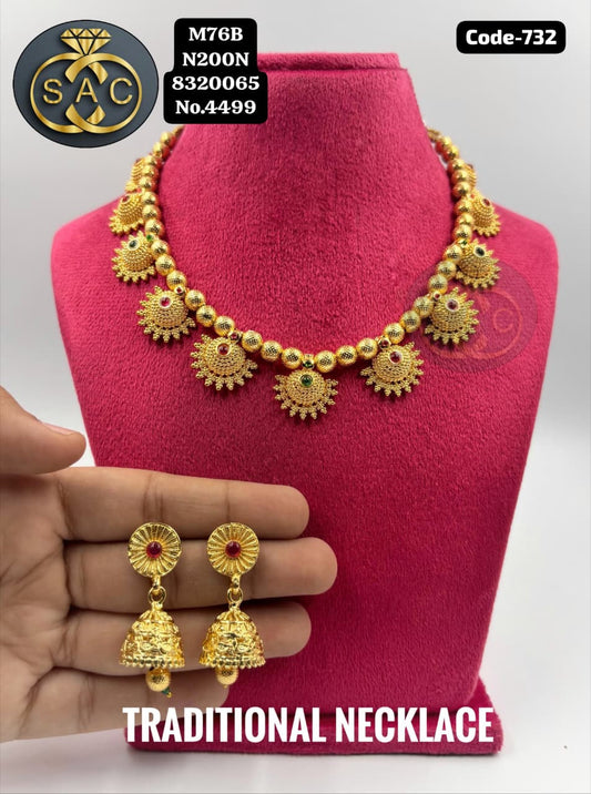 Premium Quality Short Treditional Necklace - 732