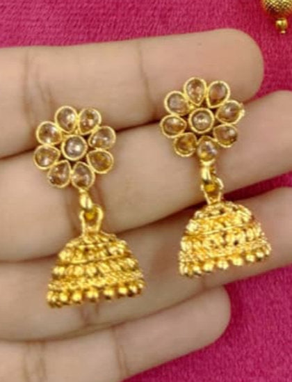 Premium Quality Treditional Short Necklace - 734
