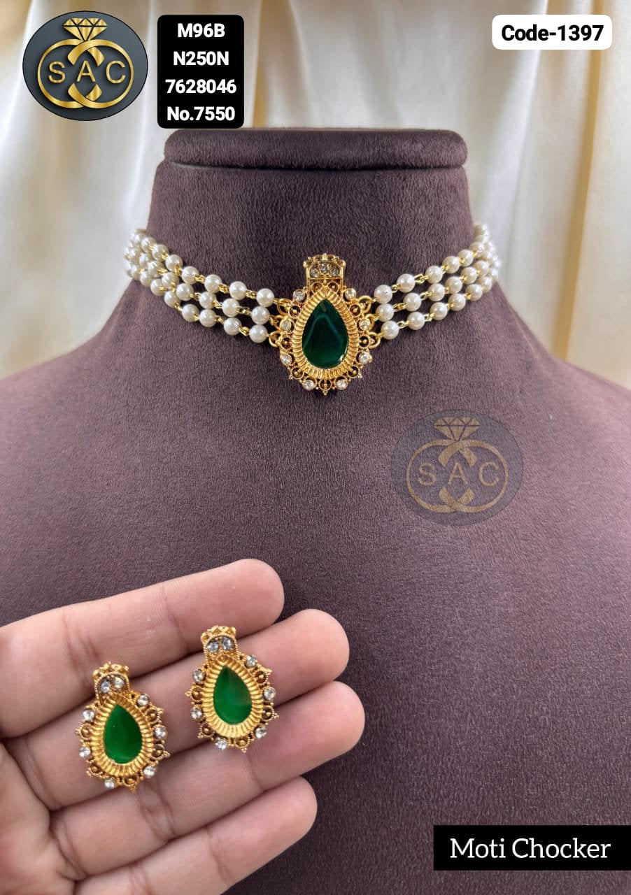 Premium Quality Moti Chocker - 1397