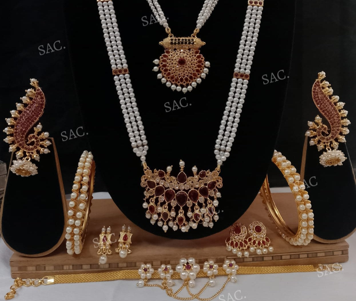 Bridal Moti Tanmani Combo Set