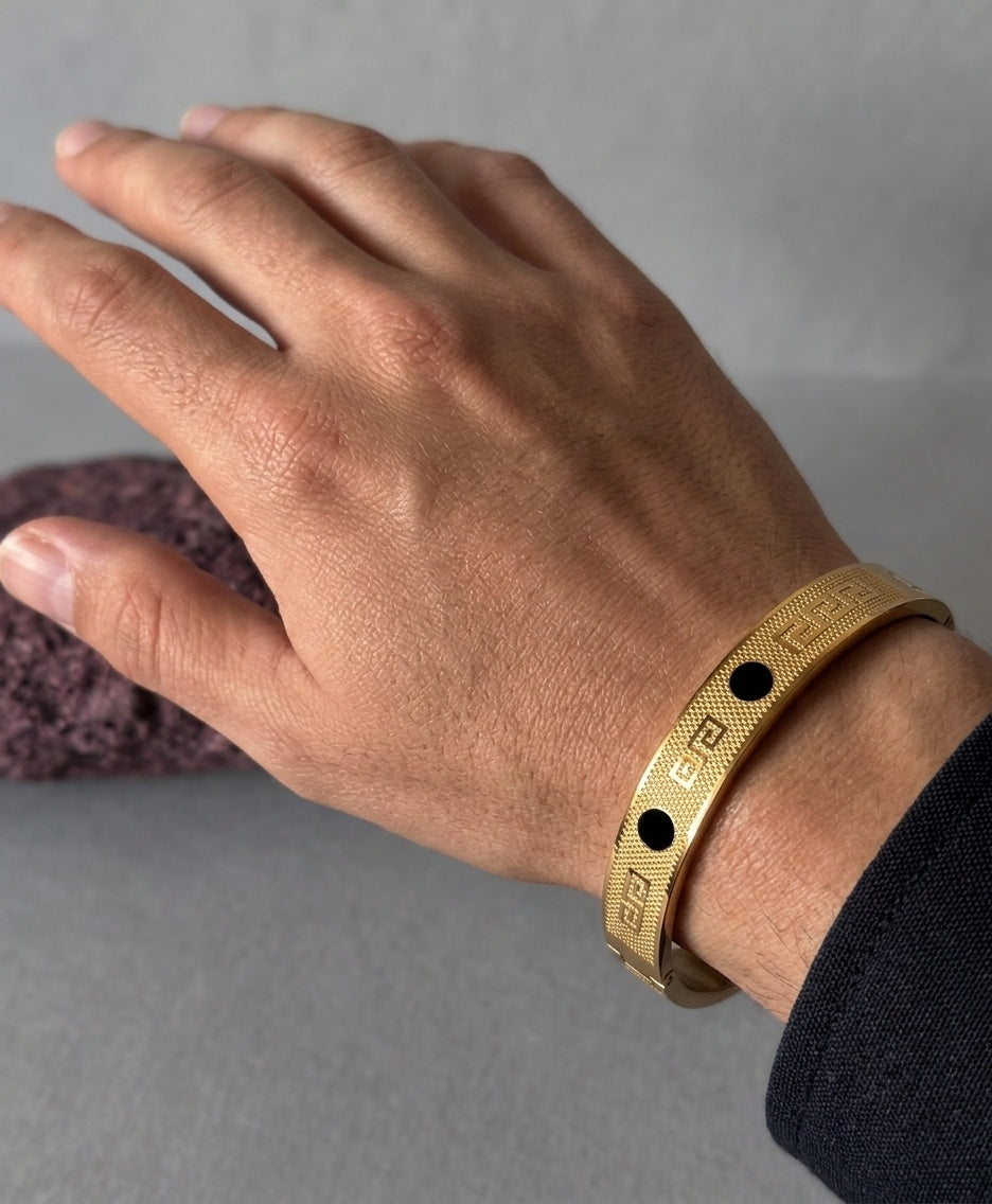 Titan Aura 18 KT Gold Plated Men's Magnetic Kada