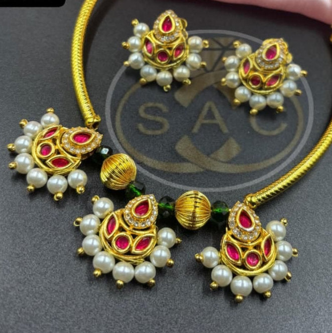 HANDMADE AD MOTI NECKLACE - 600