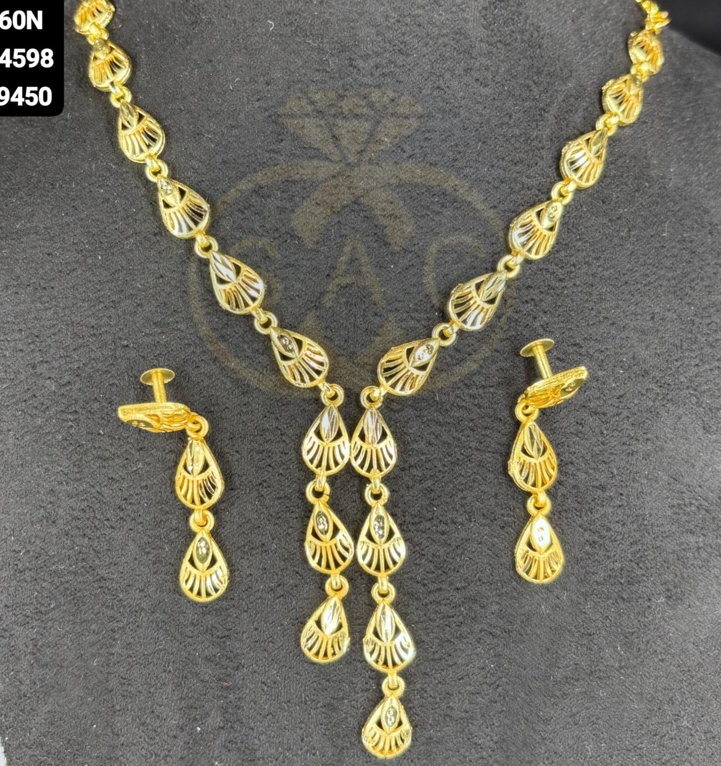 Premium Quality Micro Gold necklace - 476
