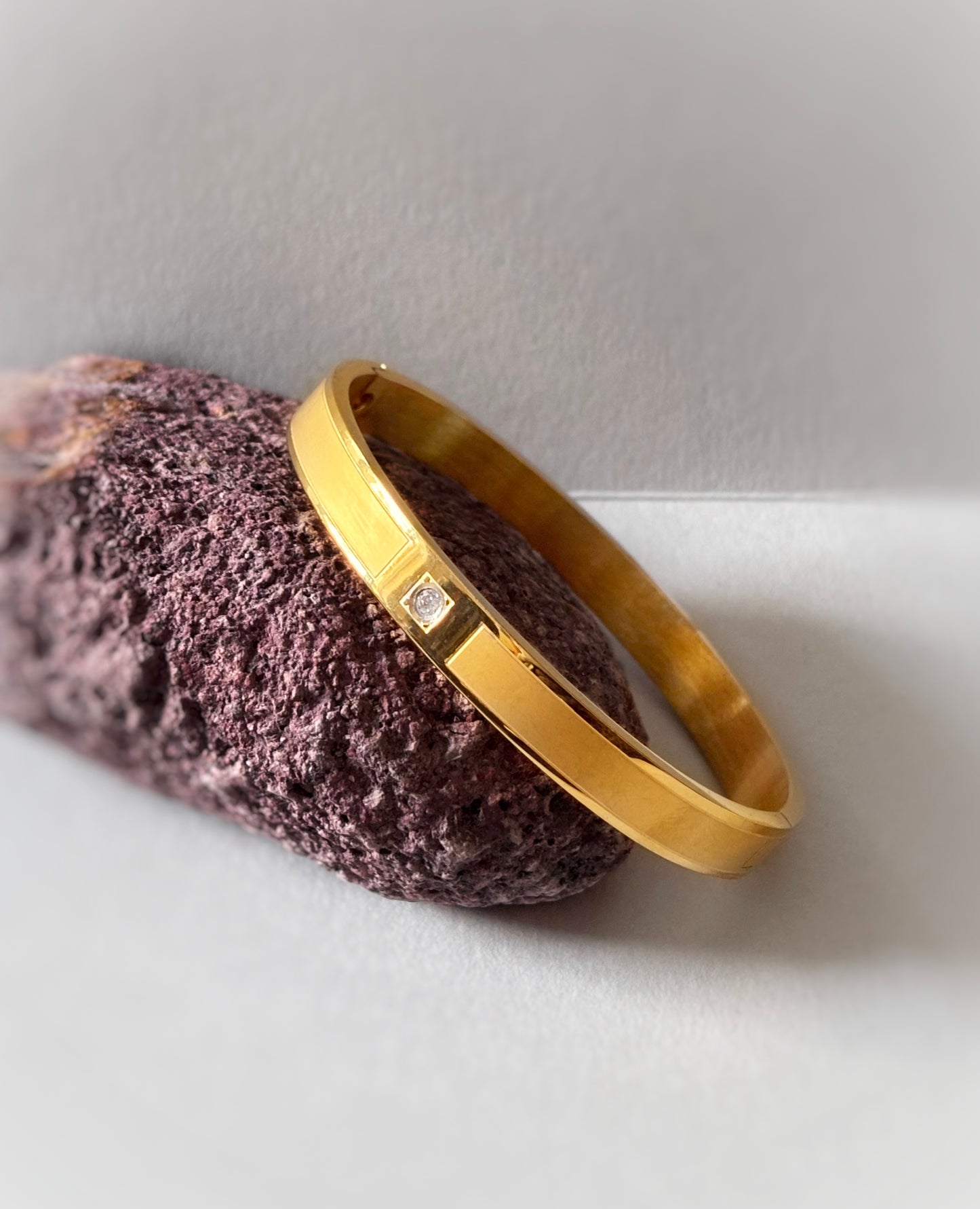 Royal Crest 18 KT Gold Plated Men's Kada