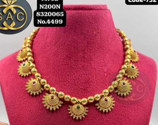 Premium Quality Short Treditional Necklace - 732
