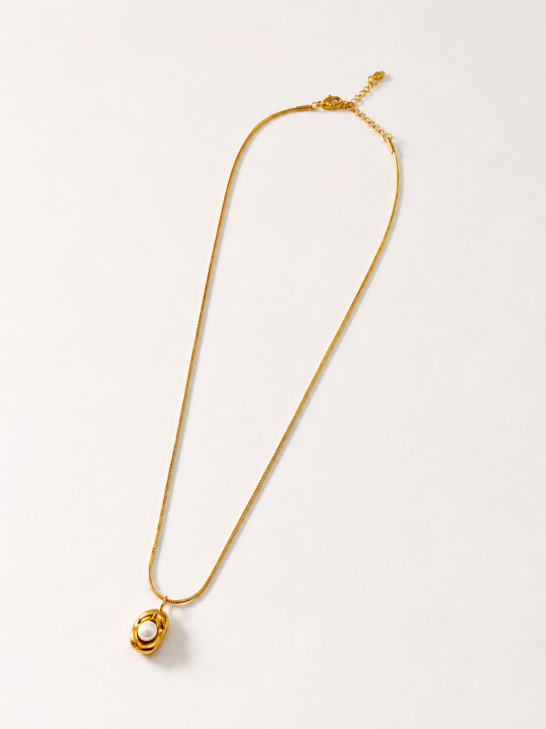 Pearl Aura 18KT Gold Plated Chain