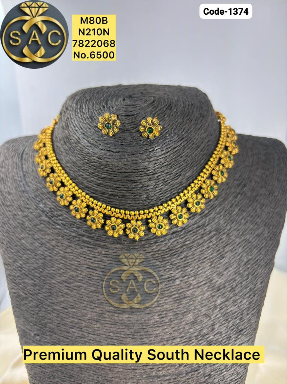 Premium Quality Traditional Short Necklace - 1374