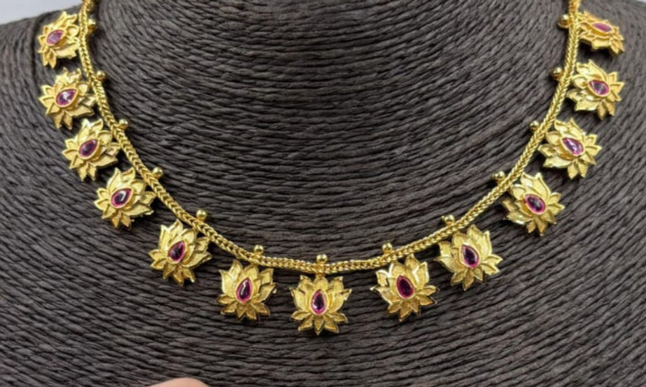 1 GM FORMING Lotus NECKLACE - 1219