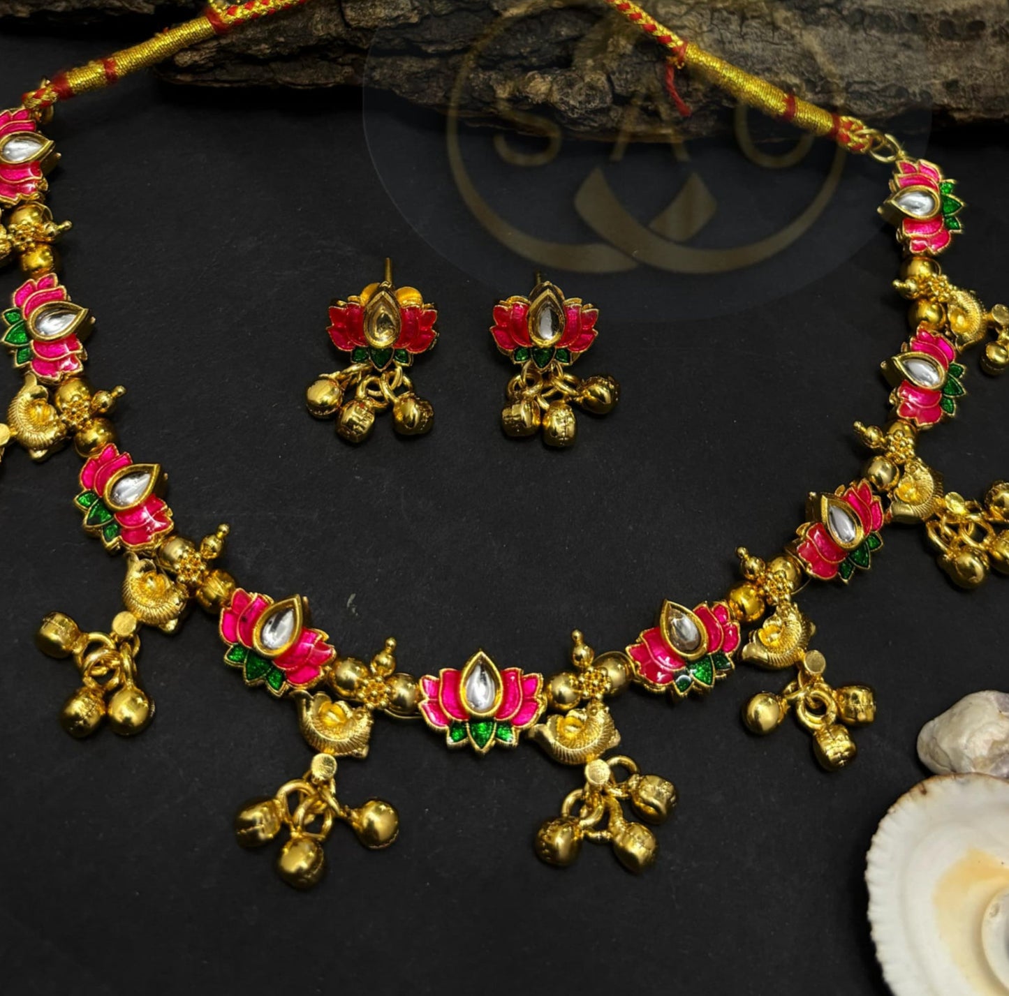 Handmade कमळ necklace - 320