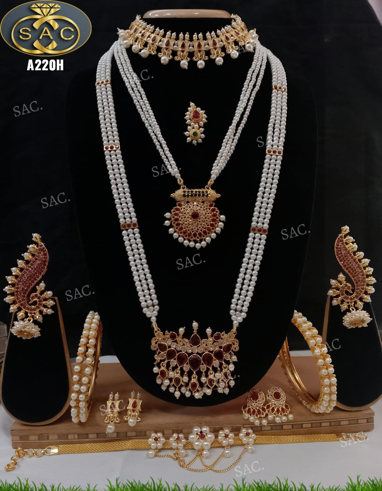 Bridal Moti Tanmani Combo Set