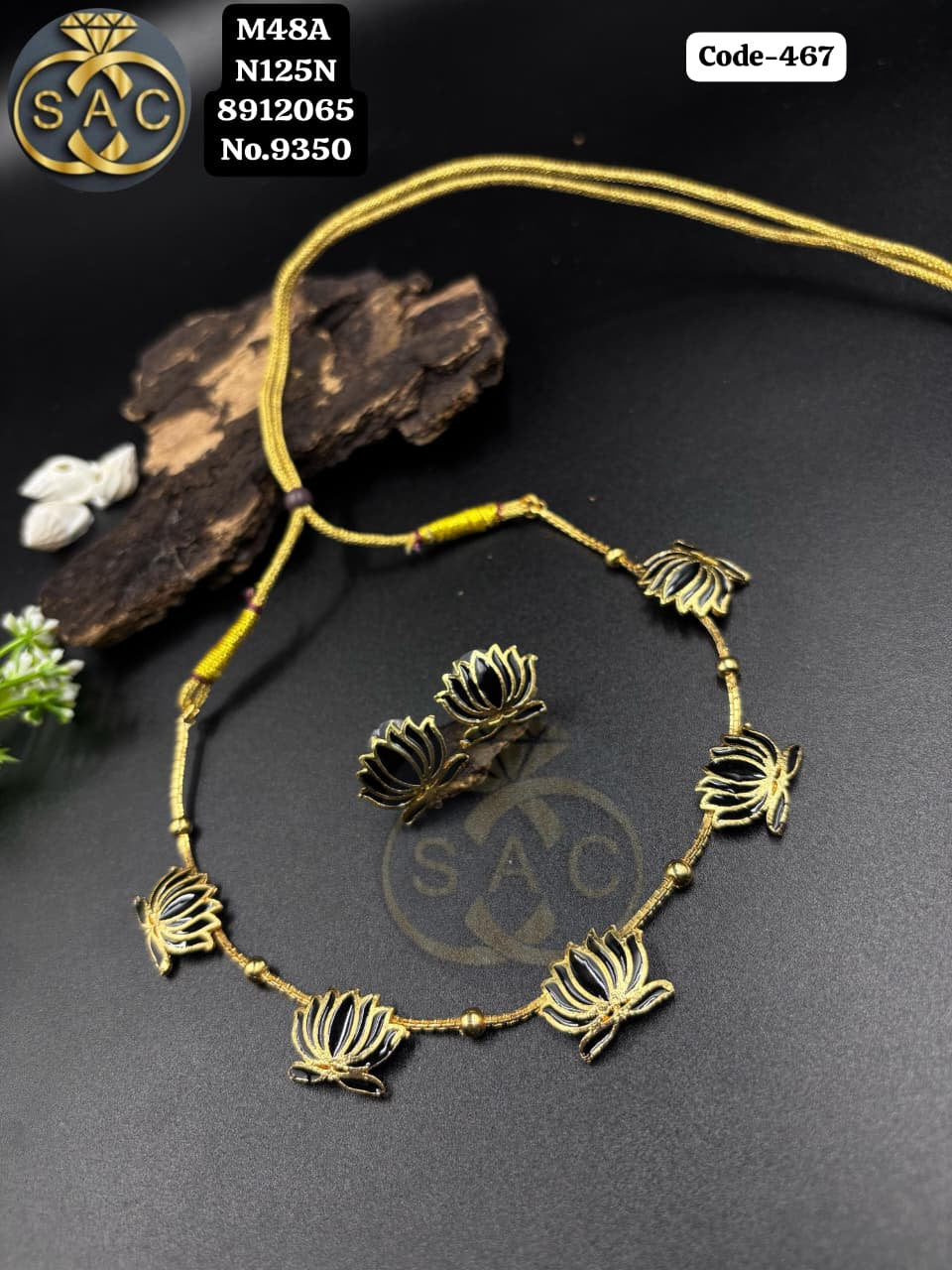 Micro Gold Lotus Short Necklace