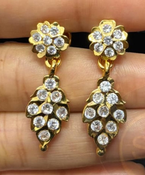 1 GM FORMING EARRINGS - 281
