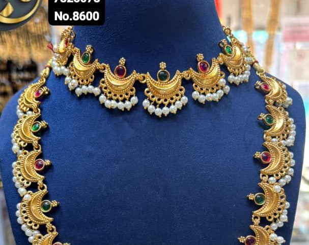 Premium Quality Chandrakor Necklace Combo Set - 685