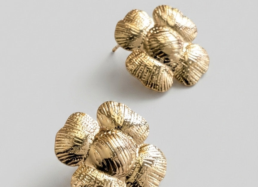 18 KT Gold Plated Textured Floral Stud Earrings